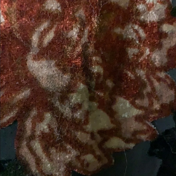 Black floral lace and velvet cover up - Picture 3 of 5